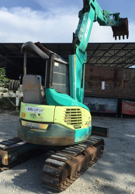 ขายรถขุด YAMMAR B3-5 รุ่นใหม่เก่าจากญี่ปุ่นพร้อมใช้งาน ปี2005