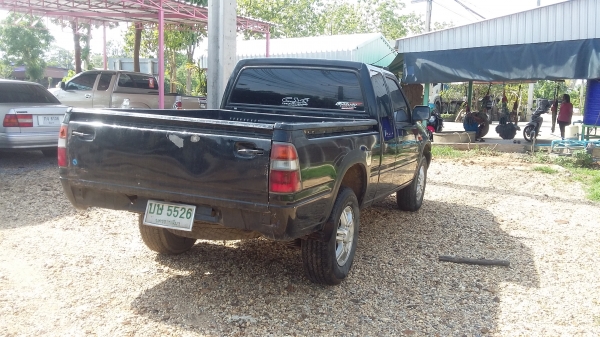 โฟรวินเครื่อง2800เครื่องเกียดีสีไม่สวยตัวรถไม่มีผุ