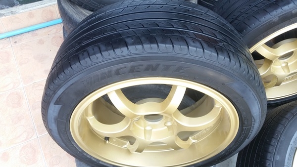 ขายล้อGR-Dขอบ17 5รู 114 ET35หน้า8ยางปี15 4 ล้อ ขายล้อGR-Dขอบ17 5รู 114 ET35หน้า8ยางปี15 4 ล้อ