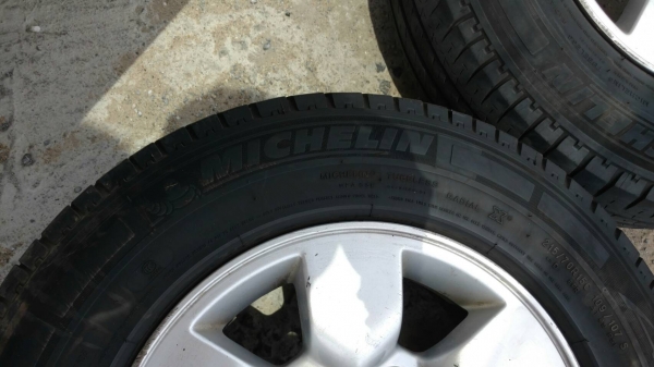 แม๊ก ขอบ 15 ขนาด 6 รู TOYOTA พร้อมยาง 215/70R15 ยางปี13 ชุด 4 ล้อ tel.081-427-3941 ไอดีไลน์ 0814273941 แม๊ก ขอบ 15 ขนาด 6 รู TOYOTA พร้อมยาง 215/70R15 ยางปี13 ชุด 4 ล้อ tel.081-427-3941 ไอดีไลน์ 0814273941