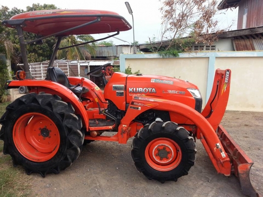 คูโบต้า L3608 4 WD ใบมีดตราช้าง ทำงาน 849 ชั่วโมง ปี 2556 เล่มทะเบียนพร้อม