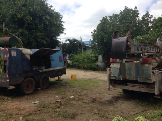 ขายเครื่องเจาะบาดาลพร้อมรถปิคอัพ ขายเครื่องเจาะบาดาลพร้อมรถปิคอัพ