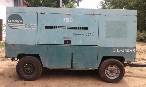 ขายเครื่องเจาะบาดาลพร้อมรถปิคอัพ