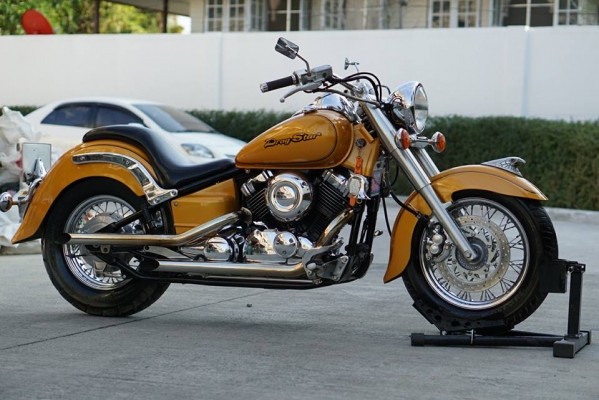 วุฒิ นนบุรี ขาย เดร็กสตาร์ 400cc. คลาสสิคทะเบียนแท้โอนขนส่งรถสวยๆ วุฒิ นนบุรี ขาย เดร็กสตาร์ 400cc. คลาสสิคทะเบียนแท้โอนขนส่งรถสวยๆ