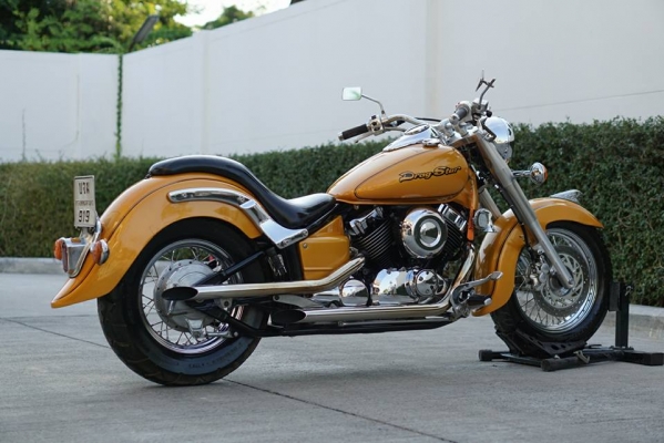 วุฒิ นนบุรี ขาย เดร็กสตาร์ 400cc. คลาสสิคทะเบียนแท้โอนขนส่งรถสวยๆ วุฒิ นนบุรี ขาย เดร็กสตาร์ 400cc. คลาสสิคทะเบียนแท้โอนขนส่งรถสวยๆ