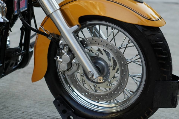 วุฒิ นนบุรี ขาย เดร็กสตาร์ 400cc. คลาสสิคทะเบียนแท้โอนขนส่งรถสวยๆ วุฒิ นนบุรี ขาย เดร็กสตาร์ 400cc. คลาสสิคทะเบียนแท้โอนขนส่งรถสวยๆ