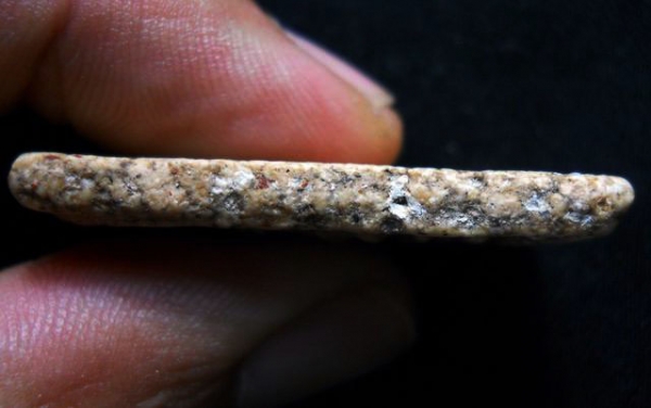 ลดจัดเต็ม พระสมเด็จวัดระฆังพิมพ์ใหญ่ D01 เนื้อสวยเม็ดเด่นจัด มีคราบเก่า