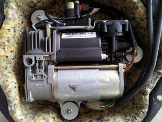 ปั๊มลมรถ BMW