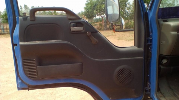 **350,000 บ.ต่อรอง/// 6ล้อบรรทุก ISUZU NPR-110 หัวการ์ตูน ห้างแท้ปี44 เครื่อง/เกียร์ เดิม แรงดี ช่วงล่างเดิม คัสซีสวย หัวสวยบางภายในสวยคตรบ กระบะพื้นไม้คอกเหล็ก4.30ม.สภาพสวย ยาง7.50/16 สภาพ70\% รถบอดี้เดิม สีสันสวยบาง พร้อมใช้ เล่มฯ ครบ **ขาย ISUZU NKR-110 **350,000 บ.ต่อรอง/// 6ล้อบรรทุก ISUZU NPR-110 หัวการ์ตูน ห้างแท้ปี44 เครื่อง/เกียร์ เดิม แรงดี ช่วงล่างเดิม คัสซีสวย หัวสวยบางภายในสวยคตรบ กระบะพื้นไม้คอกเหล็ก4.30ม.สภาพสวย ยาง7.50/16 สภาพ70\% รถบอดี้เดิม สีสันสวยบาง พร้อมใช้ เล่มฯ ครบ **ขาย ISUZU NKR-110