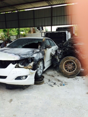 ซากคัมรี่ 2.4 รื้อถอดเเยกขายอะไรทุกอย่างทั้งคันมีหลายรุ่นเก๋งเเละกระบะใหม่เเละเก่า ซากคัมรี่ 2.4 รื้อถอดเเยกขายอะไรทุกอย่างทั้งคันมีหลายรุ่นเก๋งเเละกระบะใหม่เเละเก่า