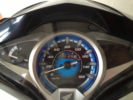 Wave125i ตัวTop ล้อแม็ก สต๊าดมือ วิ่ง7000 ปลายปี57 (ของแถม 4 รายการ)