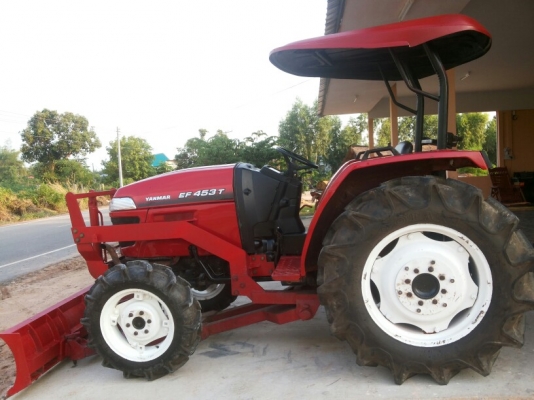 รถแทรกเตอร์ยันม่าร์