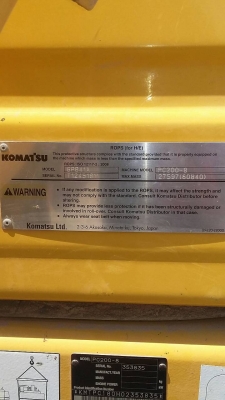 KOMATSU.PC200-8 เครื่องเดิมปั้มเดิม ไมค์10000สวยๆครับ