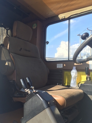 TADANO 8 ตันเต็ม ** ฟรีจดทะเบียน** รถอยู่ จ.นครปฐม