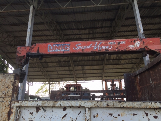 รถดั้มพ์ 6 ล้อ ดั้มพ์ยาว 4.50 เมตร เครน 2.5 ตัน เครื่อง 170 แรง