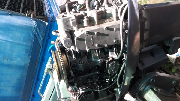 ขายเครื่องเรือ yamaha 50 แรงแน่นๆสตาร์ไฟฟ้า ทืมไฟฟ้า