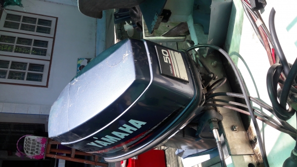 ขายเครื่องเรือ yamaha 50 แรงแน่นๆสตาร์ไฟฟ้า ทืมไฟฟ้า