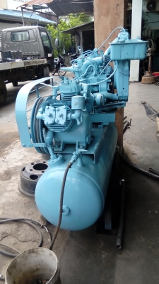 ขายปั๊มลมมือสอง(เคลื่อนที่)พร้อมใช้งาน 3 สูบ 5เเรง