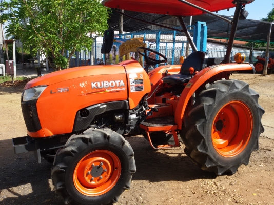 ปัญญาแทรคเตอร์..จัดมาให้ครับ ด่วน!!!คูโบต้า L3608 ตัวเปล่า รถไร่สีเดิมๆ