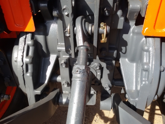 ปัญญาแทรคเตอร์..จัดมาให้ครับ ด่วน!!!คูโบต้า L3608 ตัวเปล่า รถไร่สีเดิมๆ