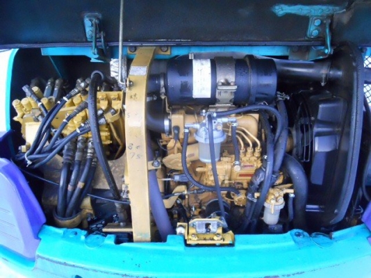 Komatsu PC30-7 เก่าญี่ปุ่น สภาพดีพร้อมใช้งาน โทร.090-986-2521 อ๊อบ