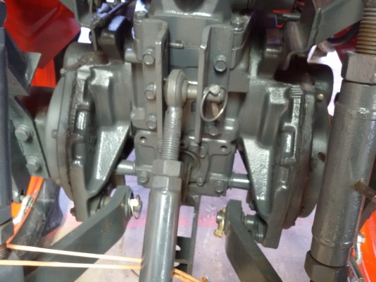 ปัญญาแทรคเตอร์..จัดมาให้ครับ ด่วน!!!คูโบต้า L3408  พร้อมใบมีดคานล่าง เล่มทะเบียนพร้อมจัดส่ง อ.เมือง จ.แพร่