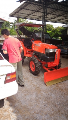 ปัญญาแทรคเตอร์..จัดมาให้ครับ ด่วน!!!คูโบต้า L3408  พร้อมใบมีดคานล่าง เล่มทะเบียนพร้อมจัดส่ง อ.เมือง จ.แพร่
