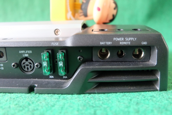 เพาวเวอร์แอมป์ Alpine ตระกูล V12 รุ่น MRV-F345 4ch แอมป์แนว Hi-End รุ่นใหม่ๆ เพาวเวอร์แอมป์ Alpine ตระกูล V12 รุ่น MRV-F345 4ch แอมป์แนว Hi-End รุ่นใหม่ๆ