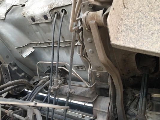 รถอิซูซุ 10 ล้อ หัวลาก 270 แรงม้า  ปี 48. , ( ขาย แม่ , ลูก )  / ( มี ขาย 2 หัว. )      สนใจติดต่อ  081 - 6079515