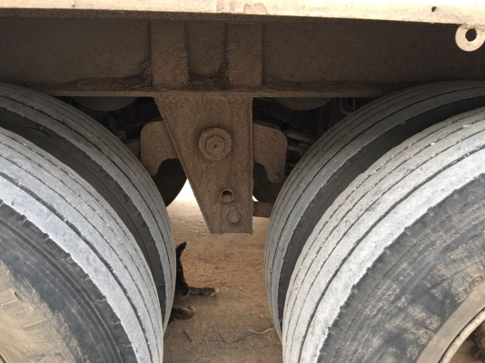 รถอิซูซุ 10 ล้อ หัวลาก 270 แรงม้า  ปี 48. , ( ขาย แม่ , ลูก )  / ( มี ขาย 2 หัว. )      สนใจติดต่อ  081 - 6079515