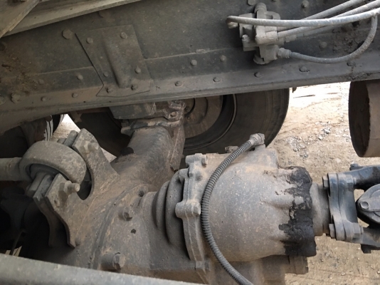 รถอิซูซุ 10 ล้อ หัวลาก 270 แรงม้า  ปี 48. , ( ขาย แม่ , ลูก )  / ( มี ขาย 2 หัว. )      สนใจติดต่อ  081 - 6079515