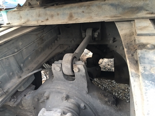 รถอีซูซุ 10 ล้อ หัวลาก 270 แรงม้า  ปี 48. , ( ขาย แม่ , ลูก )  ,  ( มี ขาย 2 หัว. )     สนใจติดต่อ  081 - 6079515