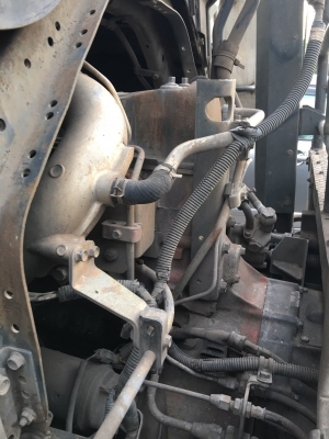 รถอีซูซุ 10 ล้อ หัวลาก 270 แรงม้า  ปี 48. , ( ขาย แม่ , ลูก )  ,  ( มี ขาย 2 หัว. )     สนใจติดต่อ  081 - 6079515