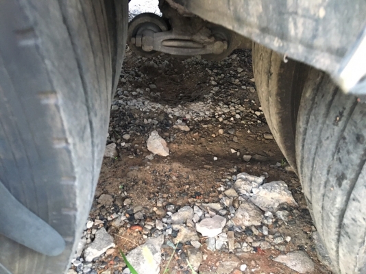 รถอีซูซุ 10 ล้อ หัวลาก 270 แรงม้า  ปี 48. , ( ขาย แม่ , ลูก )  ,  ( มี ขาย 2 หัว. )     สนใจติดต่อ  081 - 6079515