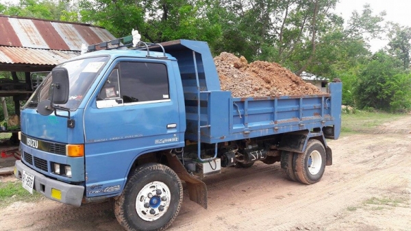 ขายรถดั้ม 115แรง พ.เพาเวอร์ เฟืองท้ายF แอร์เย็น เอกสารพร้อมโอน สนใจโทร 090-8588220คุณนะ 093-3258446คุณบิว หรือเข้าดูสินค้าอื่นๆได้ที่ www.narong2truck.com หรือ www.truck.in.th/498 หรือเพจFacebook ณรงค์ ซื้อขายรถมือสอง (เว็บไซต์ส่วนตัว) หรือFacebook คุณนะ