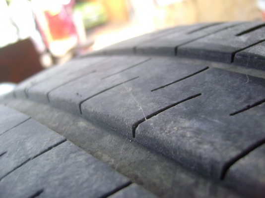 ล้อเดิม honda civic ตาโต ( EK ) ล้อเดิม honda civic ตาโต ( EK )