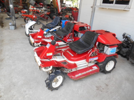 ขายรถตัดหญ้า พร้อมใช้งาน