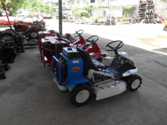 ขายรถตัดหญ้า พร้อมใช้งาน