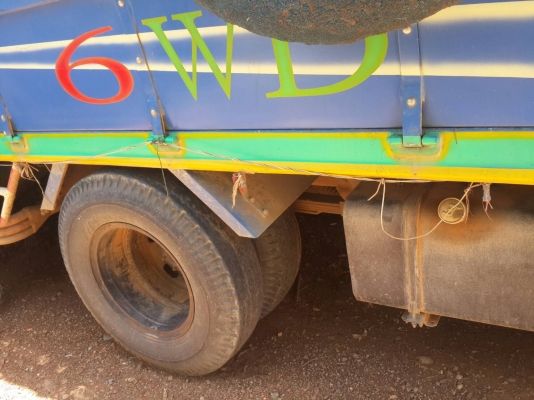 รถฝากขายรถ6ล้อ ปี53 NHS 4WD เครื่อง4jb1เกียร์โฟร์ยิงไฟฟ้ามีเกียร์โลว์-ไฮ