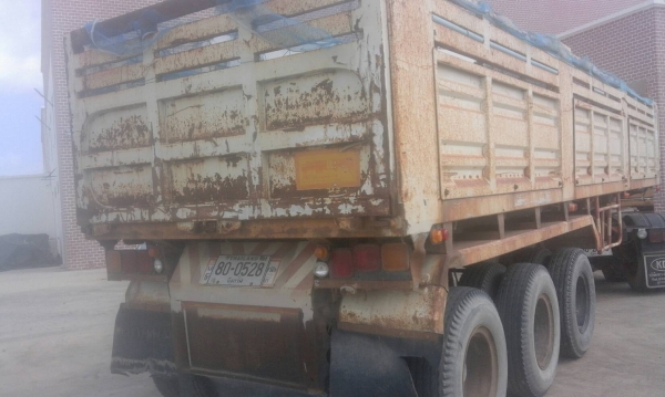 ขายหัวลากหางเซมิดั้ม 3 เพลาแท้ ขายหัวลากหางเซมิดั้ม 3 เพลาแท้