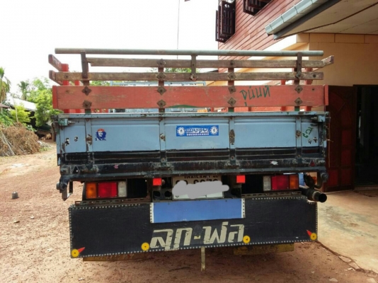 หกล้อ อีซูชุ NPR120ปี40ช่วงยาว5ม สภาพดีเดิมๆสวยพร้อมใช้ ทะเบียนพร้อมโอน