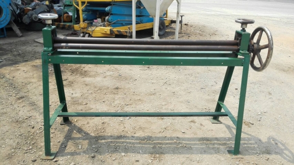 Sell> ขายม้วนมือหมุน ขนาด 4 ฟุต 120 cm. สภาพสวยหมุนนุ่มมือพร้อมใช้มาเทสก่อนได้!!