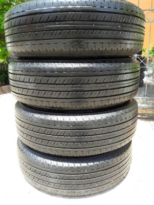 ล้อกะทะขอบ 15 5รู 114 พร้อมยาง 205/70/15 ถอดป้ายแดงชุดล่ะ 8800