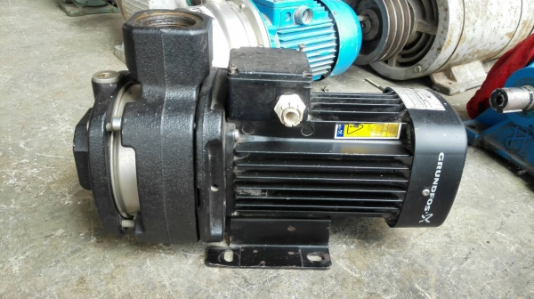 Sell> ขายปั้มน้ำ GRUNDFOS(กรุนด์ฟอส) 1.6 HP 380V เข้า 2"- 2" ใบพัดสแตนเลส สภาพใหม่เดิมทุกเม็ดวิ่งเงียบพร้อมใช้งาน!!