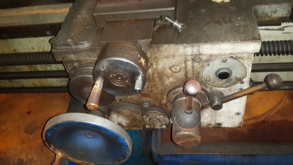 เครื่องกลึง บังแกเรีย 11 ฟุต สภาพโหละออก 0814583376 เอก ปทุม