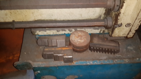 เครื่องกลึง บังแกเรีย 11 ฟุต สภาพโหละออก 0814583376 เอก ปทุม