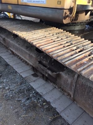 ขายวอลโว่ ec210 เล่มทะเบียน ตามสภาพ ไฟฟ้าครบ ลองได้ที่ลาดหลุมแก้ว