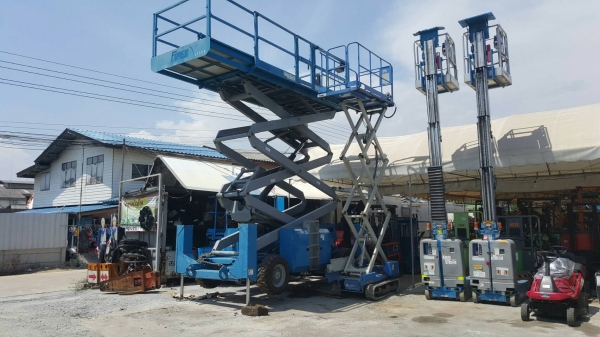 นิฮอนโมโน จำหน่ายเครืองจักรกลหนัก เครื่องจักรกลการเกษตร มือสองนำเข้าจากญี่ปุ่น Line ID: nihonmono  www.nihonmono.com