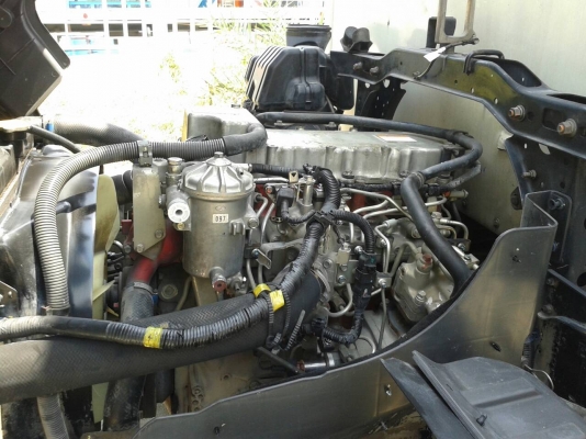 ขายHINO FC9JLLA ตู้3บานมีลิฟท์ท้าย ปี2551 เครื่อง 175 แรงม้า คอมมอลเรลยาว 6.5.เมตร สภาพสวยพร้อมใช้คะราคา 880000 โทร 081 4825911 พิมพ์ใจ หรือ 085 0097969 รุ่งคะ