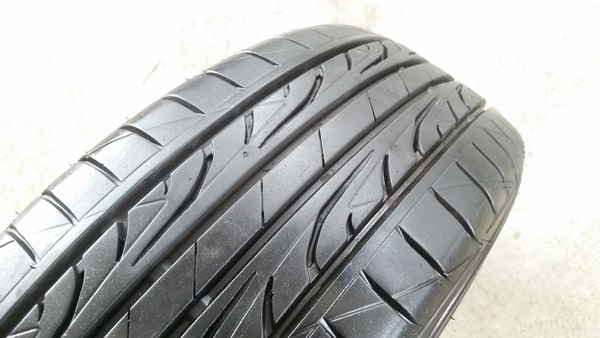 ขายยาง195/65/15 ปี 2814DUNLOP LM704 4 เส้น